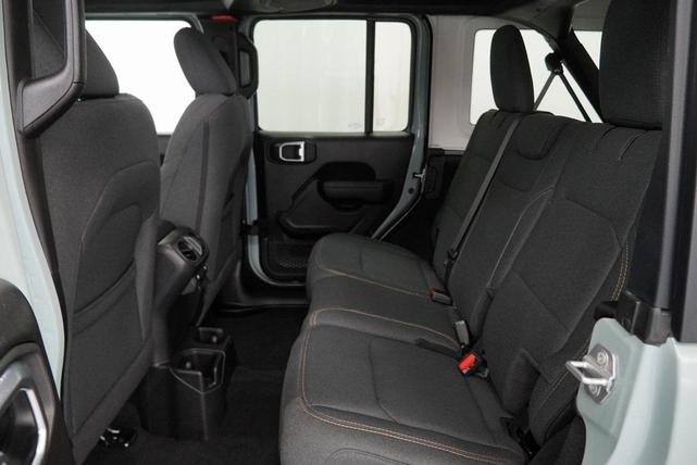 Photo of 2024 Earl Clearcoat Jeep Wrangler
