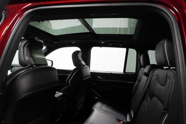 Photo of 2023 Velvet Red Pearlcoat Jeep Grand Cherokee 4xe
