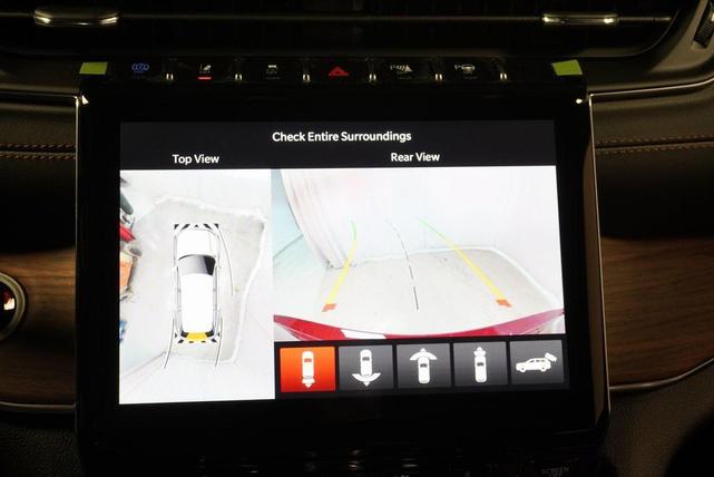 Photo of 2023 Velvet Red Pearlcoat Jeep Grand Cherokee 4xe