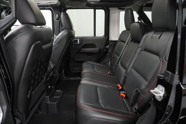 Photo of 2021 Black Clearcoat Jeep Wrangler Unlimited