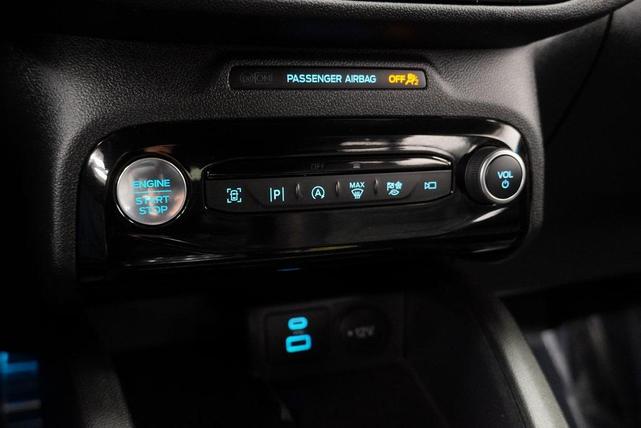 Photo of 2023 AGATE BLACK METALLIC Ford Escape