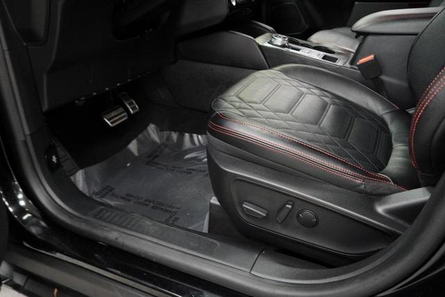 Photo of 2023 AGATE BLACK METALLIC Ford Escape