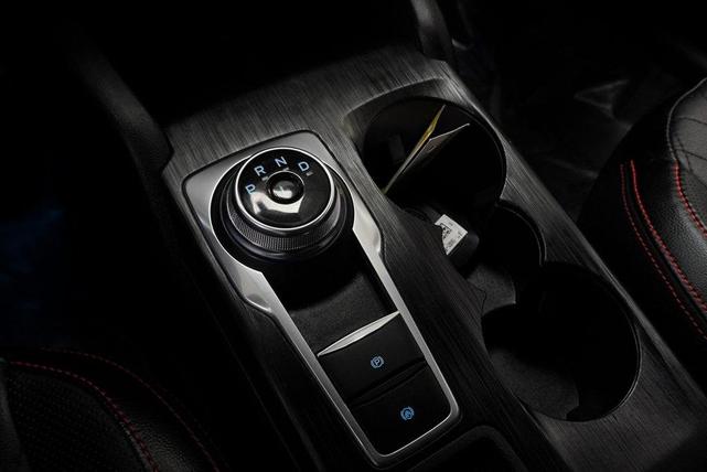 Photo of 2023 AGATE BLACK METALLIC Ford Escape