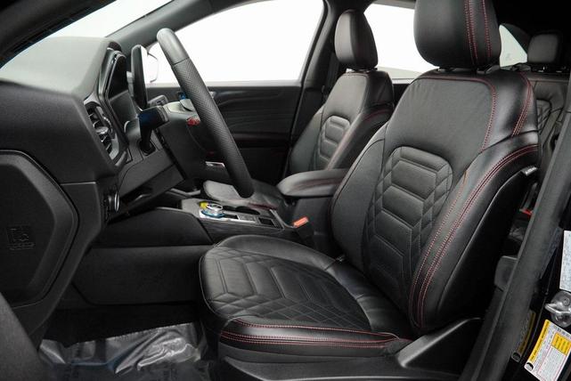 Photo of 2023 AGATE BLACK METALLIC Ford Escape