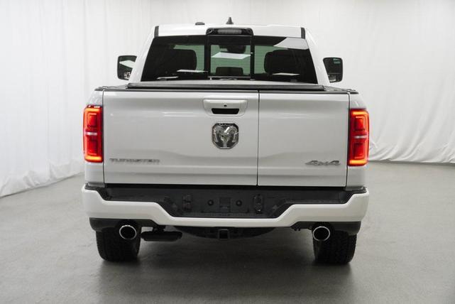 Photo of 2025 Ivory White Tri-Coat Pearlcoat RAM 1500