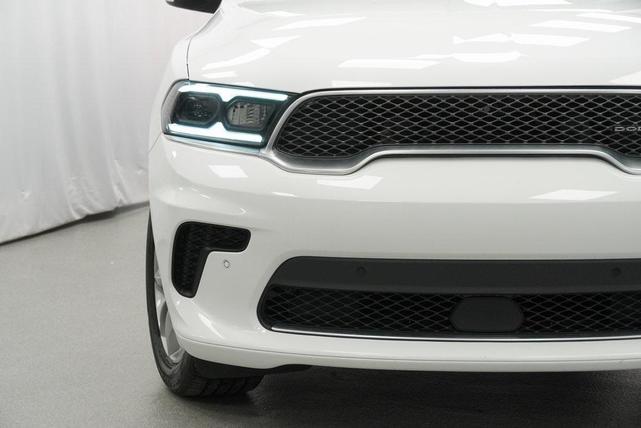 Photo of 2024 White Knuckle Clearcoat Dodge Durango