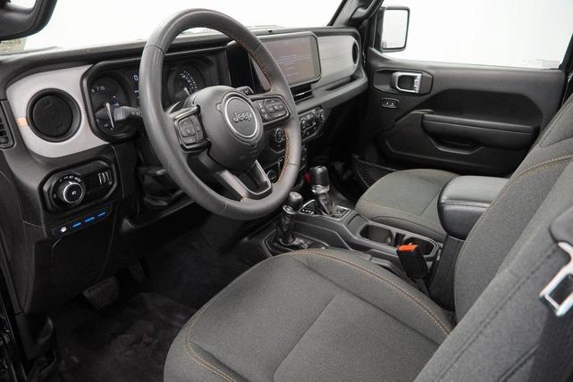 Photo of 2024 Black Clearcoat Jeep Wrangler