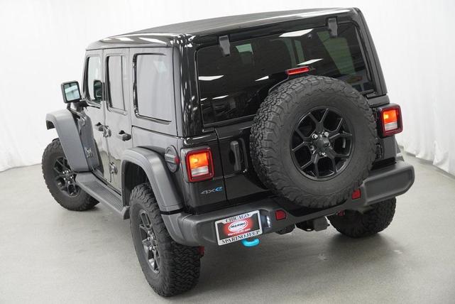 Photo of 2024 Black Clearcoat Jeep Wrangler