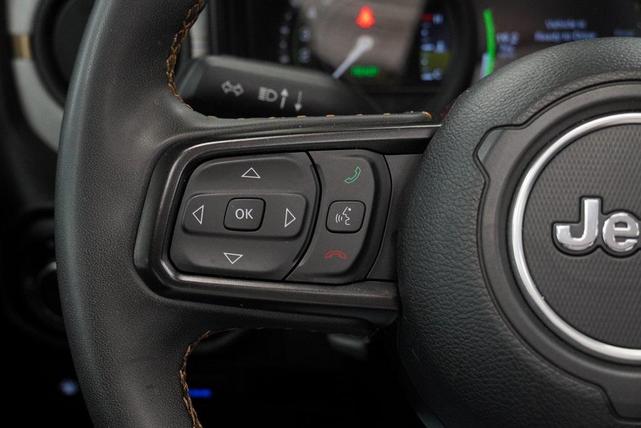 Photo of 2024 Black Clearcoat Jeep Wrangler