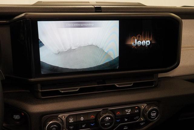 Photo of 2024 Black Clearcoat Jeep Wrangler