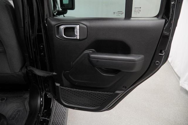 Photo of 2024 Black Clearcoat Jeep Wrangler