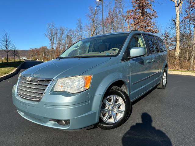 2010 Chrysler Town & Country