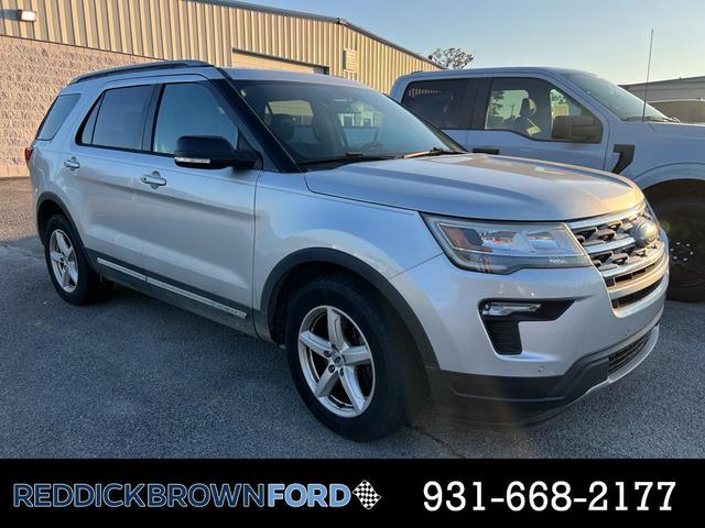 Photo of 2014 Ingot Silver Metallic Ford Explorer