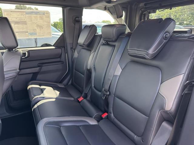 Photo of 2025 Desert Sand Ford Bronco