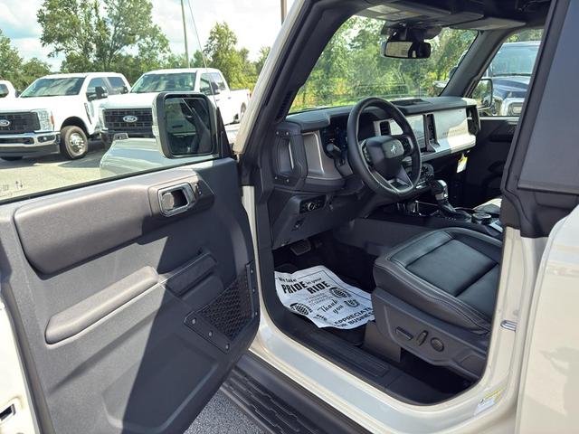 Photo of 2025 Desert Sand Ford Bronco