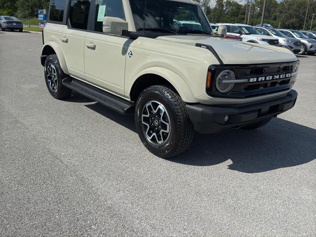 Photo of 2025 Desert Sand Ford Bronco