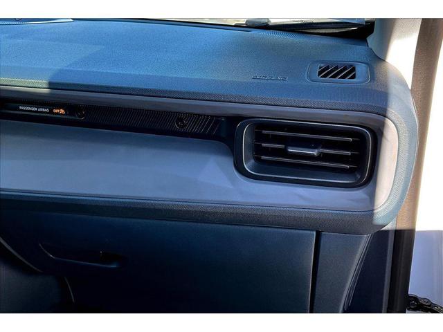 Photo of 2024 Oxford White Ford Maverick