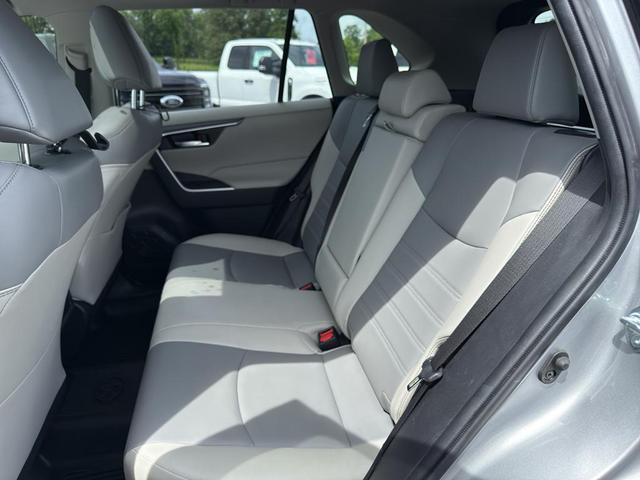 Photo of 2019 Silver Sky Metallic Toyota RAV4