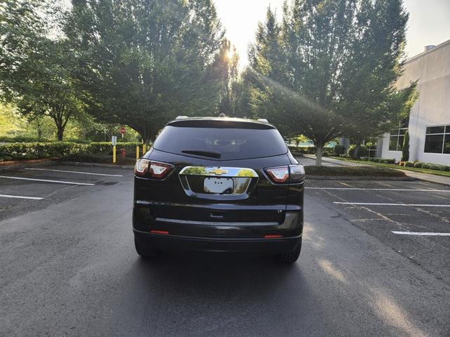 Photo of 2016 Black Chevrolet Traverse