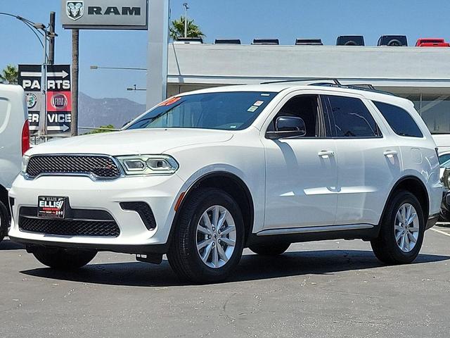 Photo of 2023 White Knuckle Clearcoat Dodge Durango