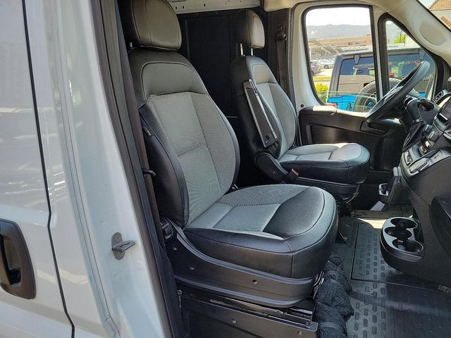 Photo of 2023 Bright White Clearcoat RAM ProMaster 2500