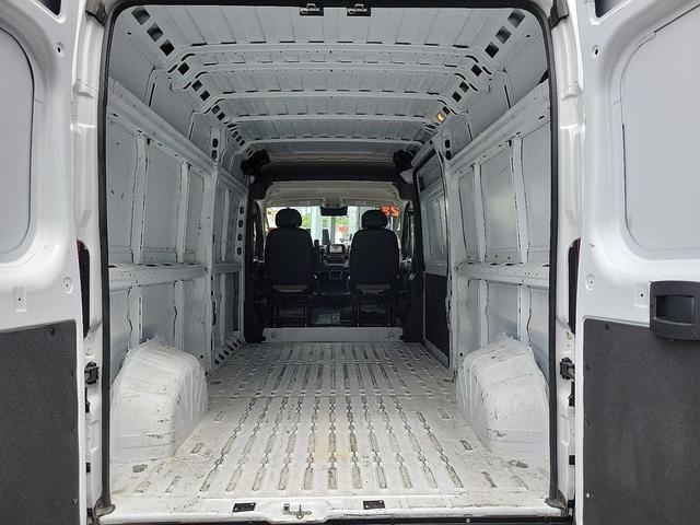 Photo of 2023 Bright White Clearcoat RAM ProMaster 2500