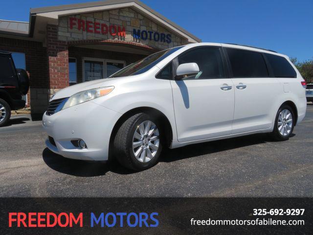 2011 Toyota Sienna