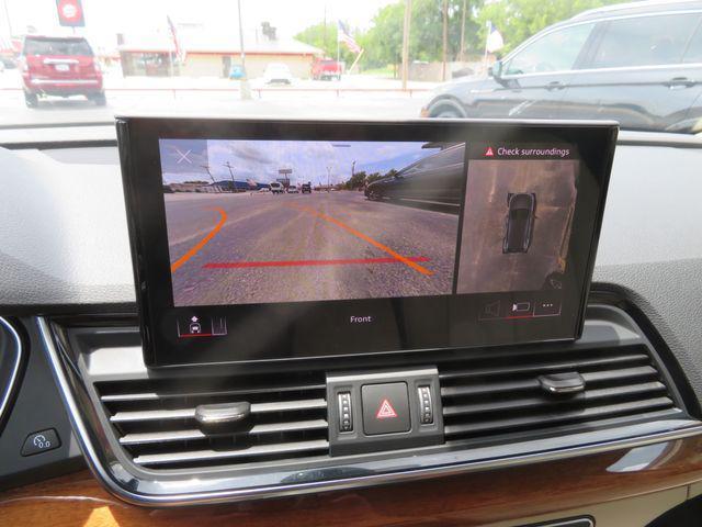 Photo of 2023 White Audi Q5