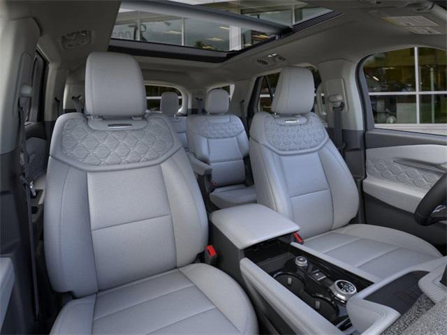 Photo of 2025 Carbonized Gray Metallic Ford Explorer