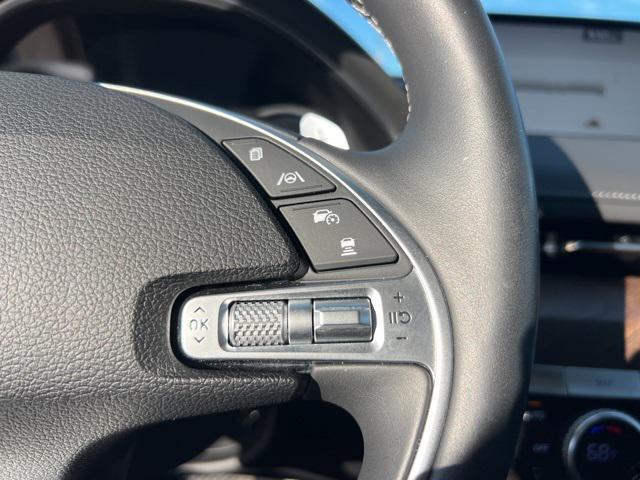 Photo of 2024 Alta White Genesis G80