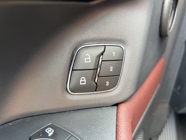 Photo of 2023 Stone Blue Metallic Ford Expedition