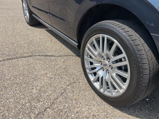 Photo of 2023 Stone Blue Metallic Ford Expedition