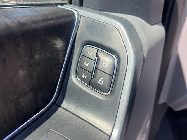 Photo of 2023 Agate Black Metallic Ford F-150