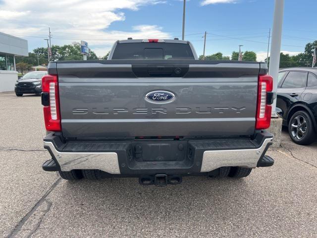 Photo of 2024 Carbonized Gray Metallic Ford F-450
