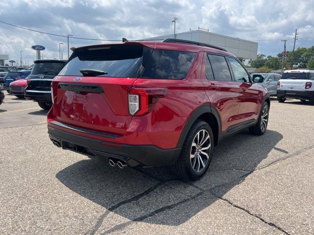 Photo of 2021 Rapid Red Metallic Tinted Clearcoat Ford Explorer