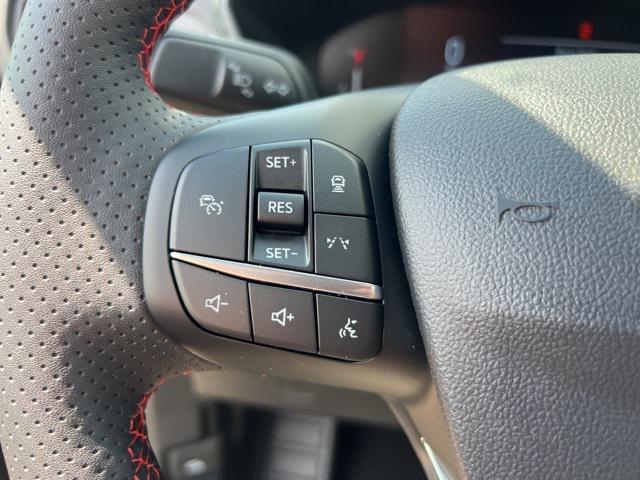 Photo of 2024 Carbonized Gray Metallic Ford Escape