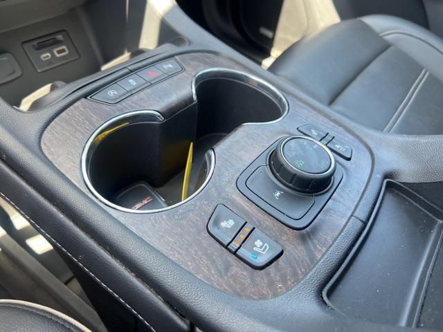 Photo of 2023 Ebony Twilight Metallic GMC Acadia