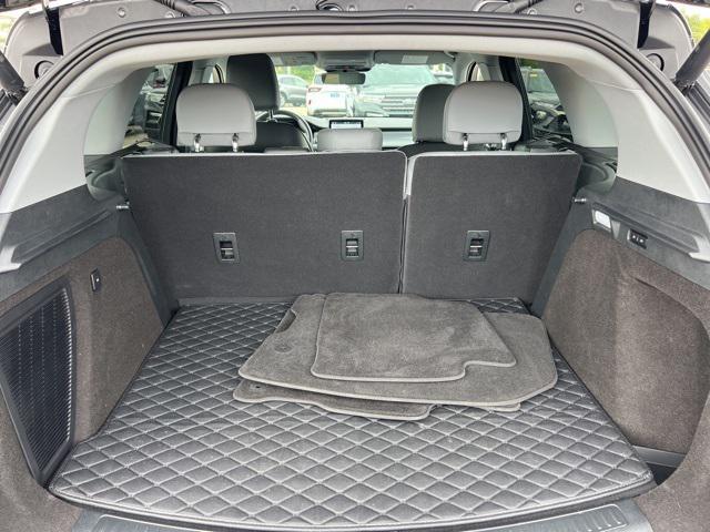Photo of 2022 Infinite Black Metallic Clearcoat Lincoln Corsair