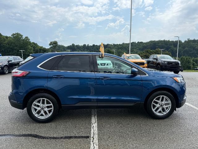 Photo of 2023 ATLAS BLUE Ford Edge