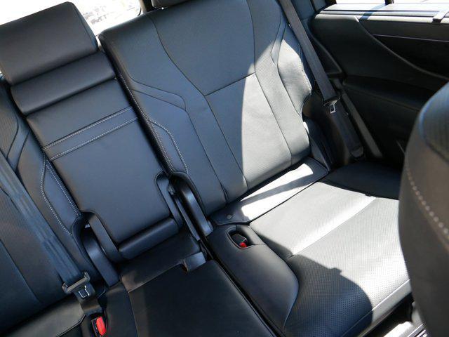 Photo of 2024 Atomic Silver Lexus LX 600
