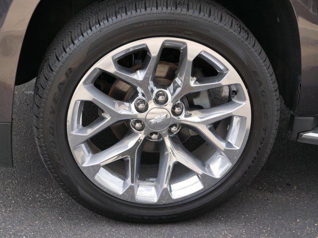 Photo of 2018 Tungsten Metallic Chevrolet Suburban