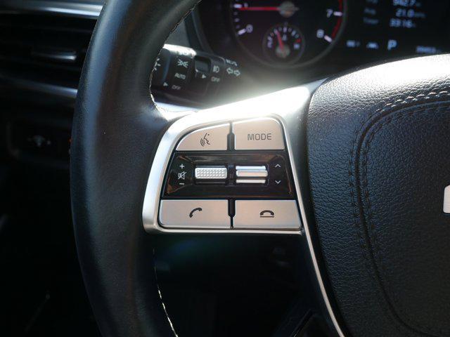 Photo of 2022 Glacial White Pearl Kia Telluride