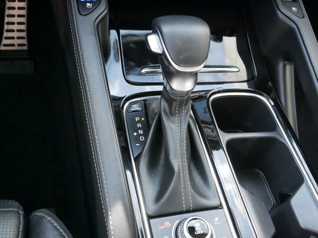 Photo of 2022 Glacial White Pearl Kia Telluride