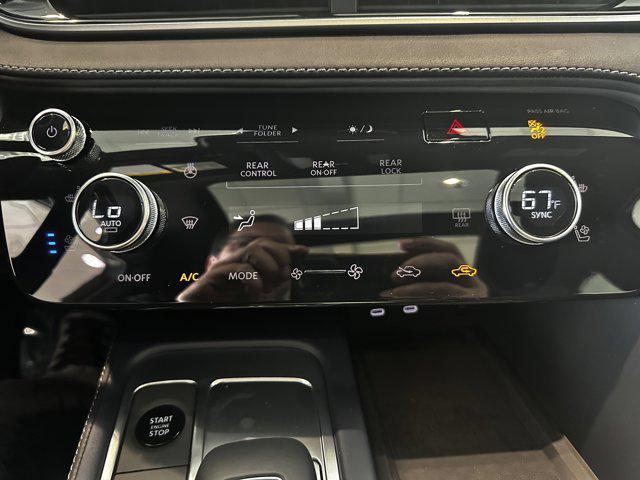 Photo of 2026 Graphite Shadow/Black Obsidian INFINITI QX60