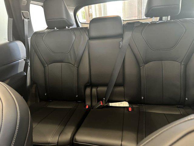 Photo of 2025 Mineral Black INFINITI QX60