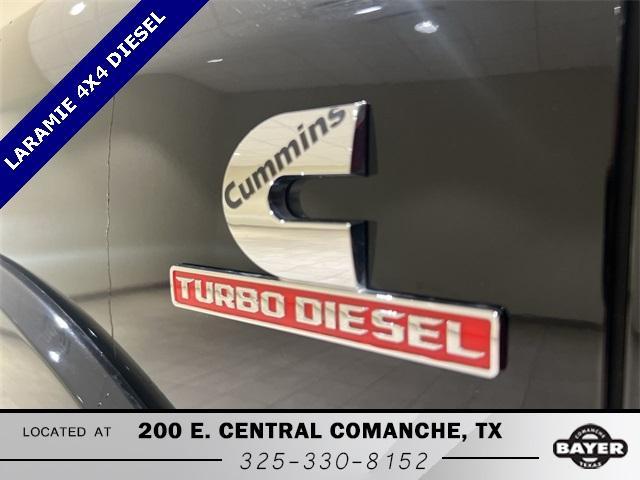 Photo of 2022 Diamond Black RAM 2500