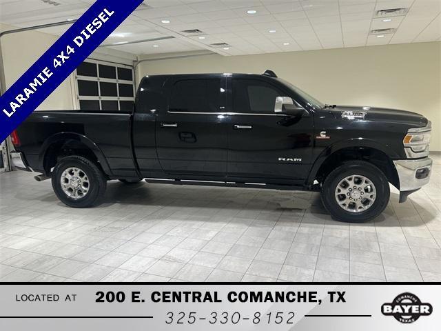 Photo of 2022 Diamond Black RAM 2500
