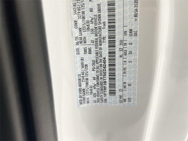 Photo of 2025 Oxford White Ford F-350