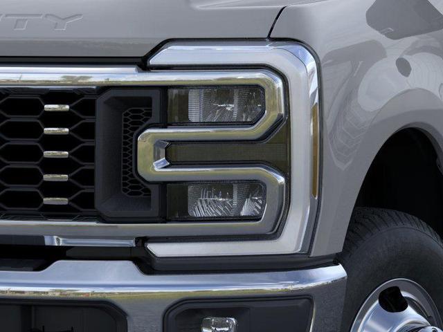 Photo of 2025 Avalanche Ford F-350