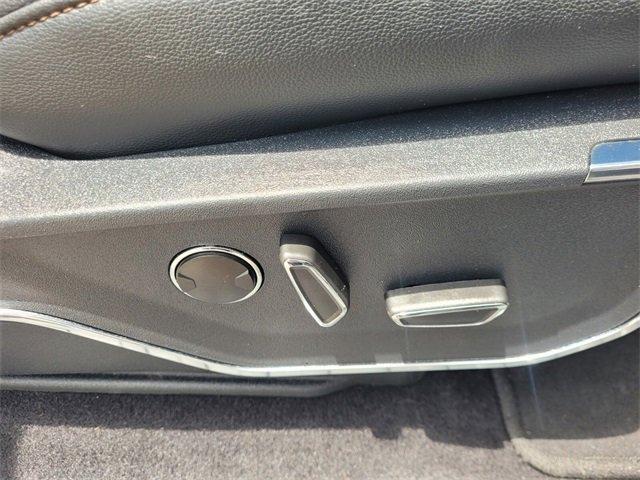 Photo of 2023 Iconic Silver Metallic Ford F-150 Lightning